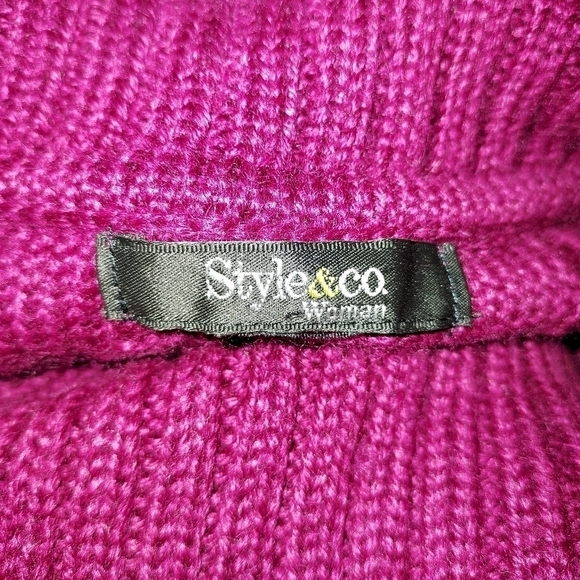 Styles &CO OVER SIZED Sweater buttons on sides - Picture 10 of 11